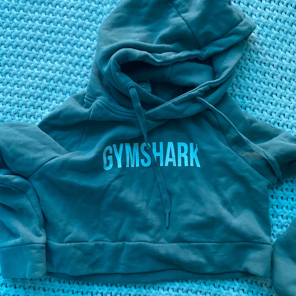 Gymshark cropped hoodie